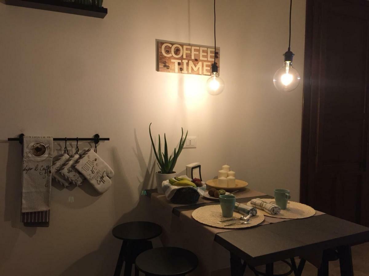 Stella Dei Venti Villa กัสเตลลุซโซ ภายนอก รูปภาพ